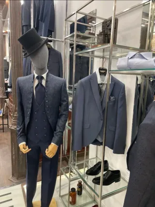 Trajes de ceremonia Enzo Romano