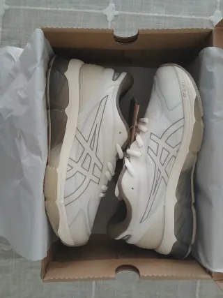 Asics Quantum 360 Gel