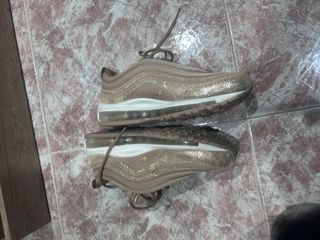 Nike Air Max 97 Doradas Talla 39