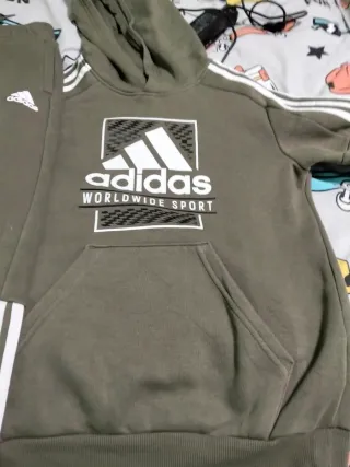 Chándal Adidas niño verde oliva