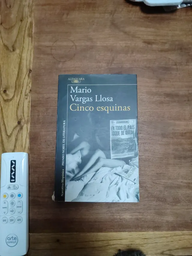 Cinco Esquinas (Spanish Edition)