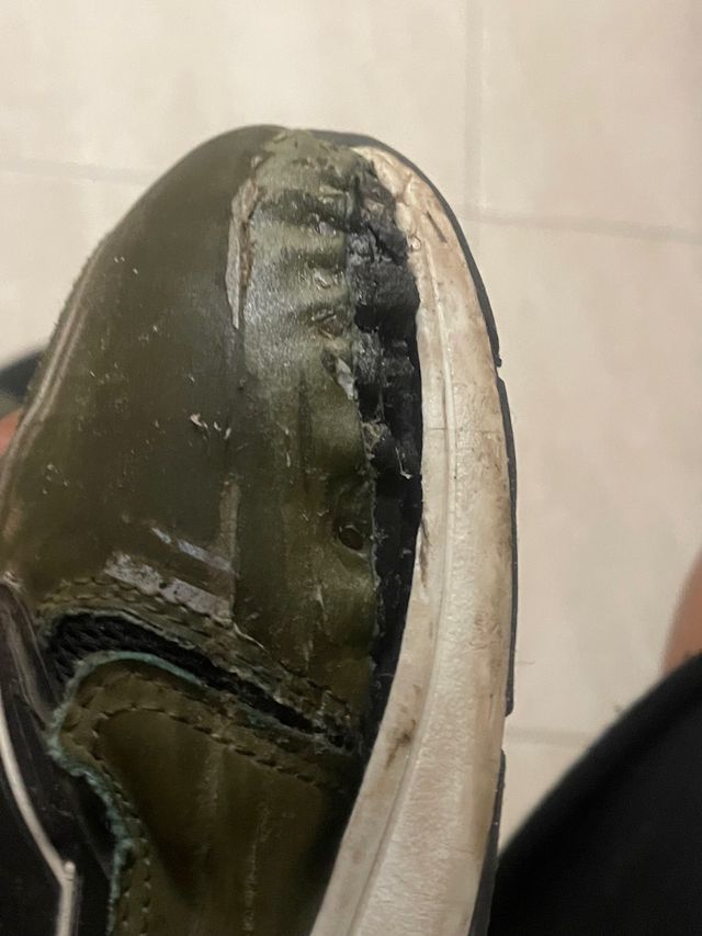 Zapatillas Dior B30 verdes y negras