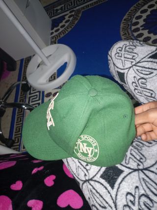Gorra en verde NY