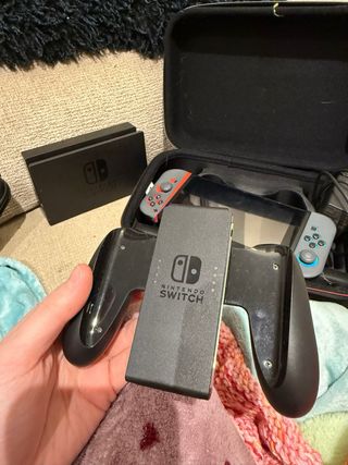 Nintendo Switch V2 Azul/Rojo