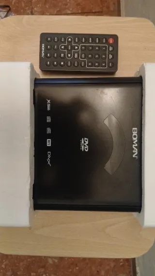 Reproductor DVD Portátil BOMAN Mini