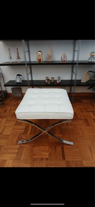 Poggiapiedi Barcelona Ottoman nuovo