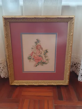 Cuadro Letra A con marco dorado