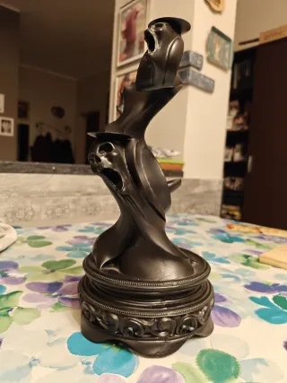 Portacandele teschio nero killstar