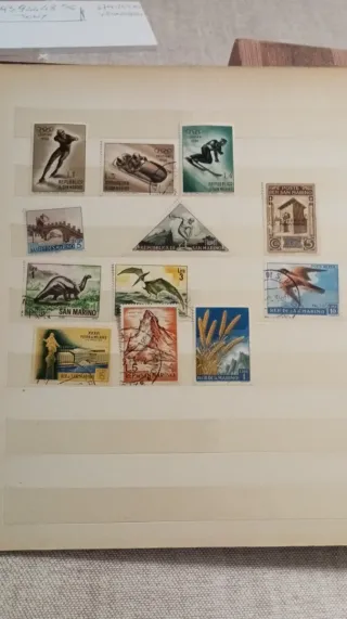 Francobolli da tutto il mondo