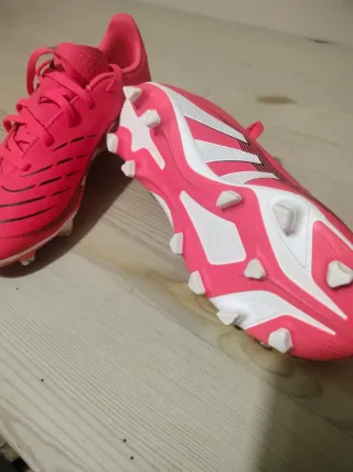 Botas de fútbol Adidas predator Tacos Talla 35