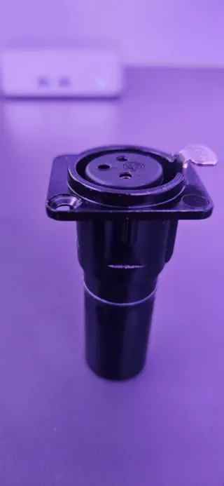 Adaptador XLR Hembra a XLR Macho