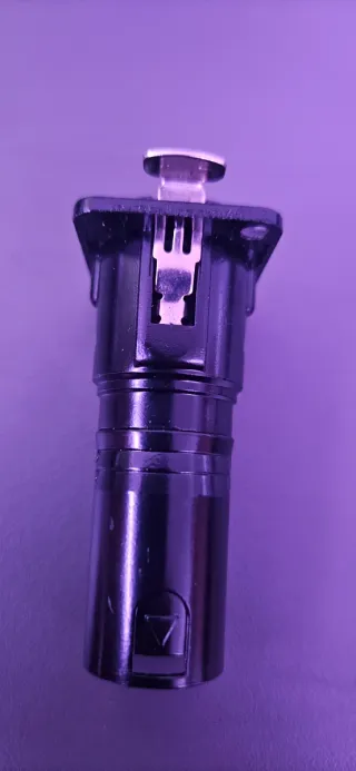 Adaptador XLR Hembra a XLR Macho