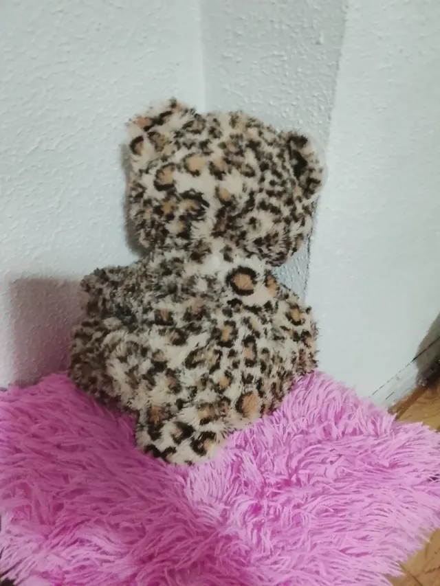 Peluche Leopardo Ojos Brillantes