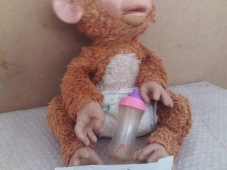 juguete mona monita fullreal , mide 30 cm, friends