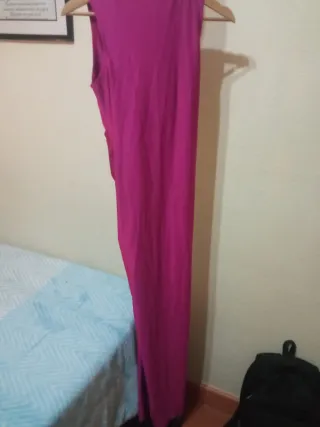 Vestido rosa satinado drapeado