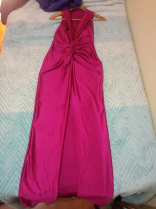 Vestido rosa satinado drapeado