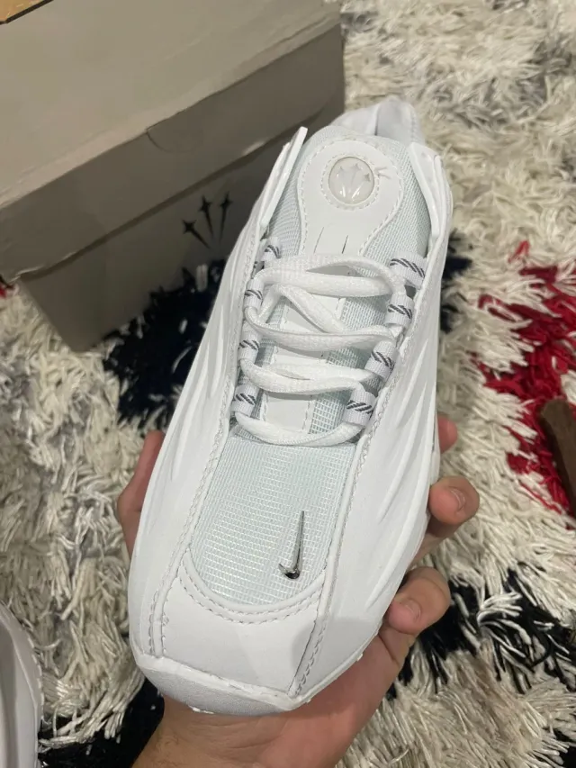 Nike NOCTA Talla 41 Blancas Plata Nuevas