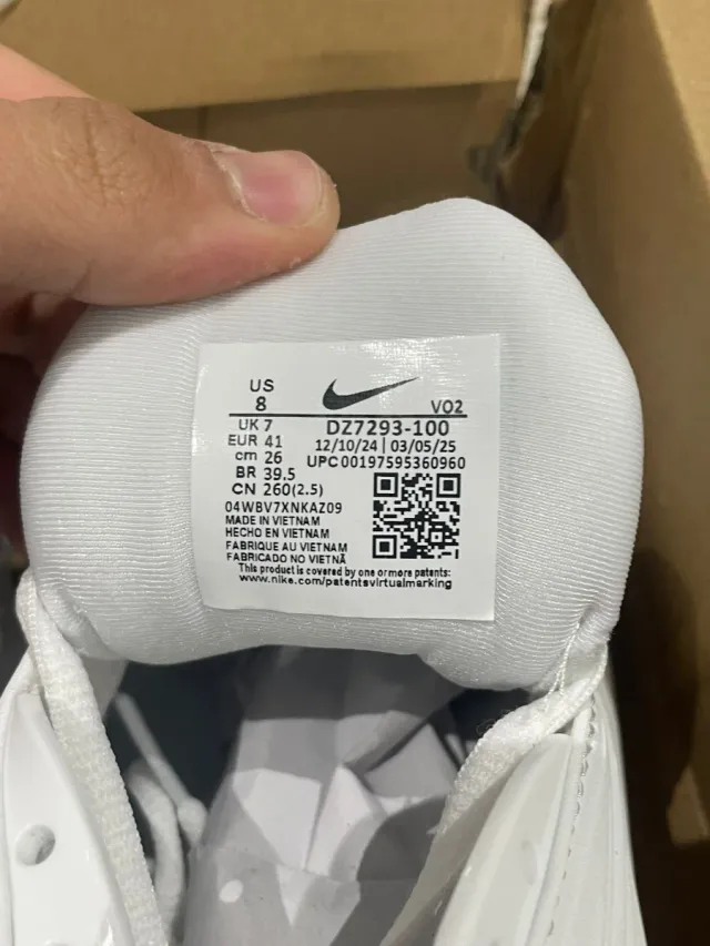 Nike NOCTA Talla 41 Blancas Plata Nuevas
