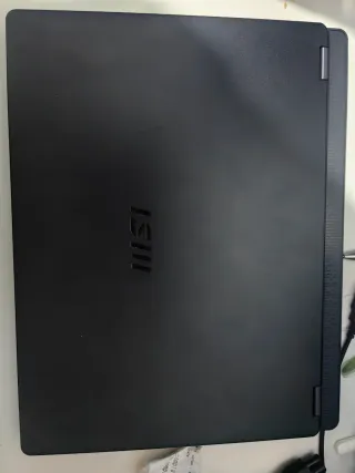 MSI Prestige 14 AI i7 155h rtx 4060