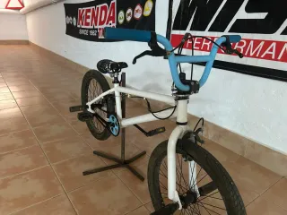 Bicicleta BMX