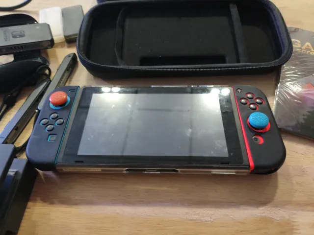 Nintendo Switch + Accesorios