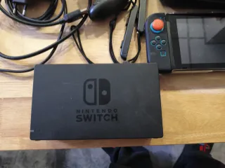 Nintendo Switch + Accesorios