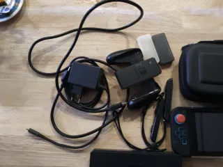 Nintendo Switch + Accesorios