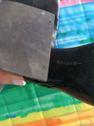 Stivali neri Bershka donna tacco alto