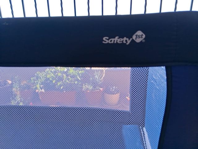 Cuna de viaje plegable