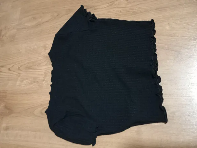 Top negro Shein con botones