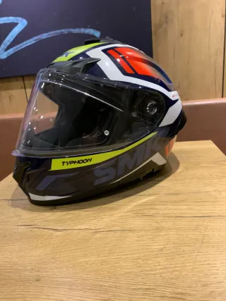 Casco SMK Typhoon Thorn