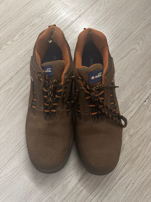 Zapatos de seguridad Aníbal Marrones
