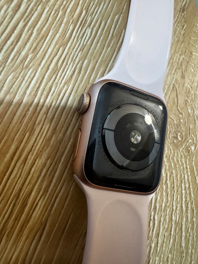 Apple Watch Series 4 40mm Oro Rosa