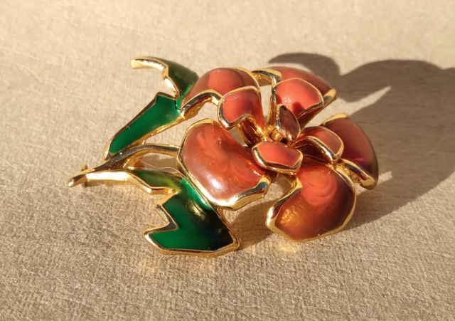 Spilla Orena Paris Fiore smaltato