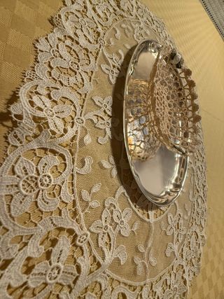 Set centrino pizzo, vassoio silver e cesti