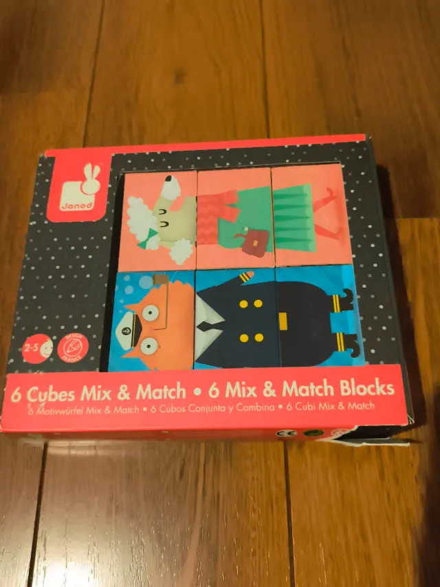 Janod 6 Cubes Mix & Match Blocks