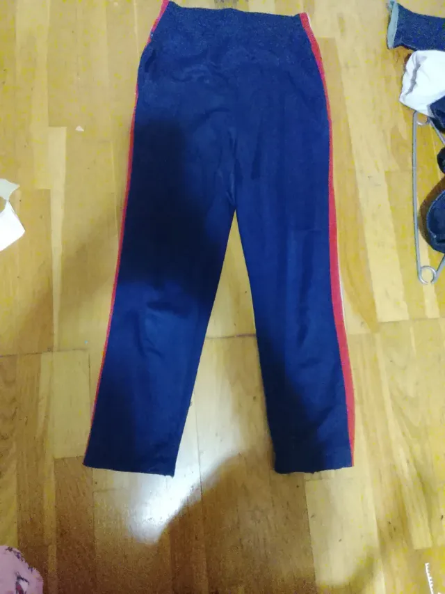 Chándal Jesuitinas Azul Marino y Rojo