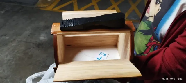 Caja Limpiabotas Madera