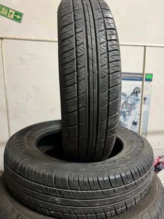 Neumáticos de coche