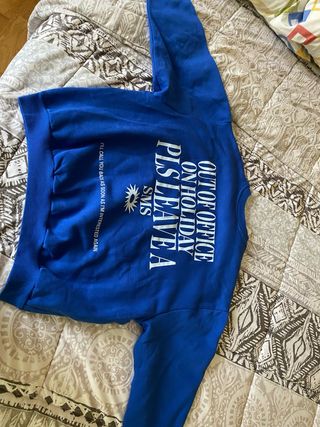 Sudadera Azul sin capucha