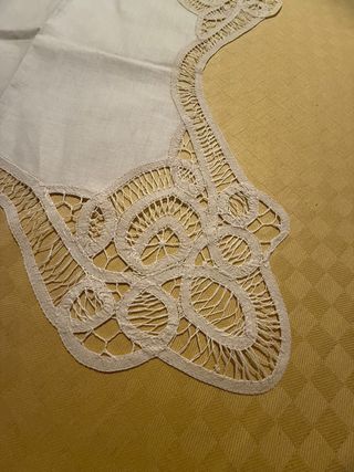 Centrino Lino Pizzo Avorio Forma X