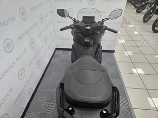 Kymco Super Dink GT 125 2025 con solo 10 km.