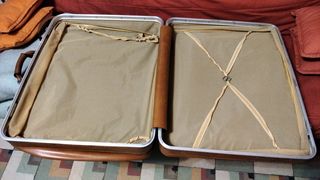 Maleta de viaje vintage de cuero