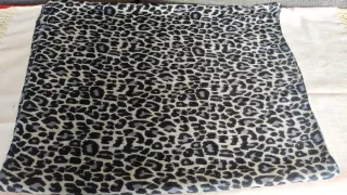 Pañuelo cuello estampado leopardo