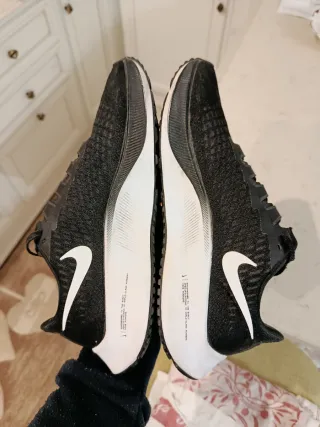 Nike Zoom Pegasus 37 Uomo Nero Bianco