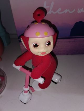 Po Teletubbie con Patinete