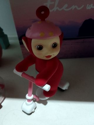 Po Teletubbie con Patinete