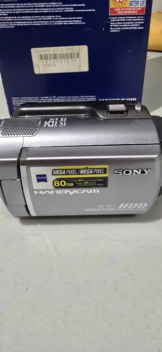 Videocámara Sony DCR-SR77E