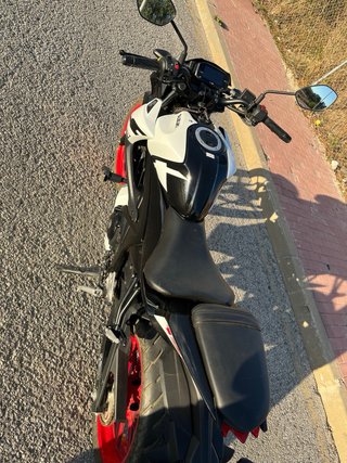 Suzuki gsx 125