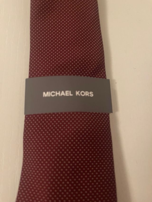 Corbata Michael Kors Roja Lunares